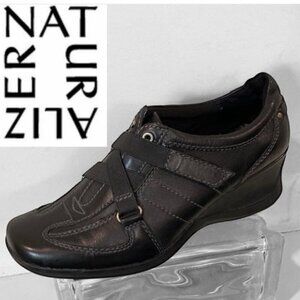 Naturalizer Black Loafers with wedge heel sneakers Size 7